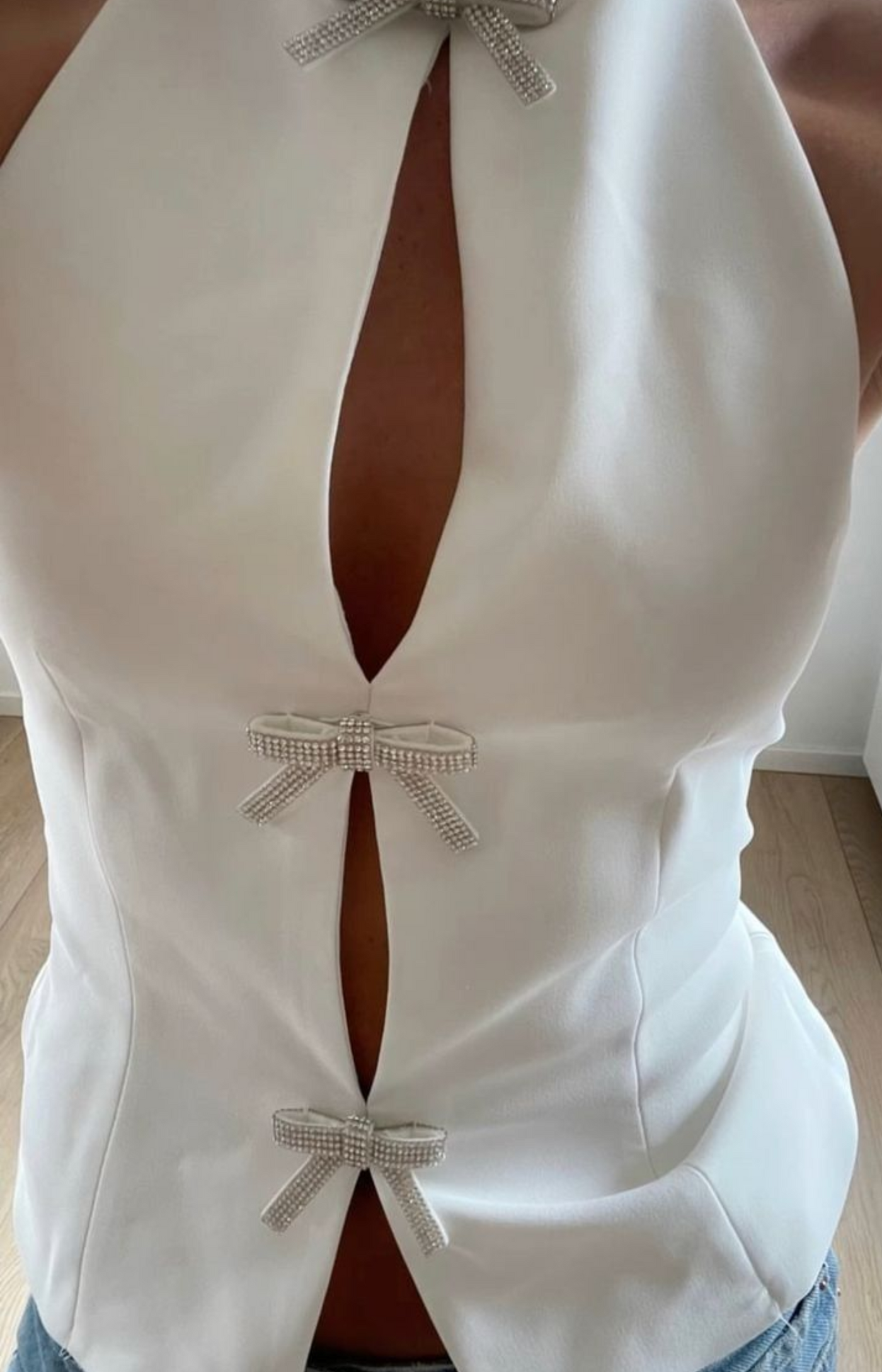 "Glimmer" Top mit Schleifen