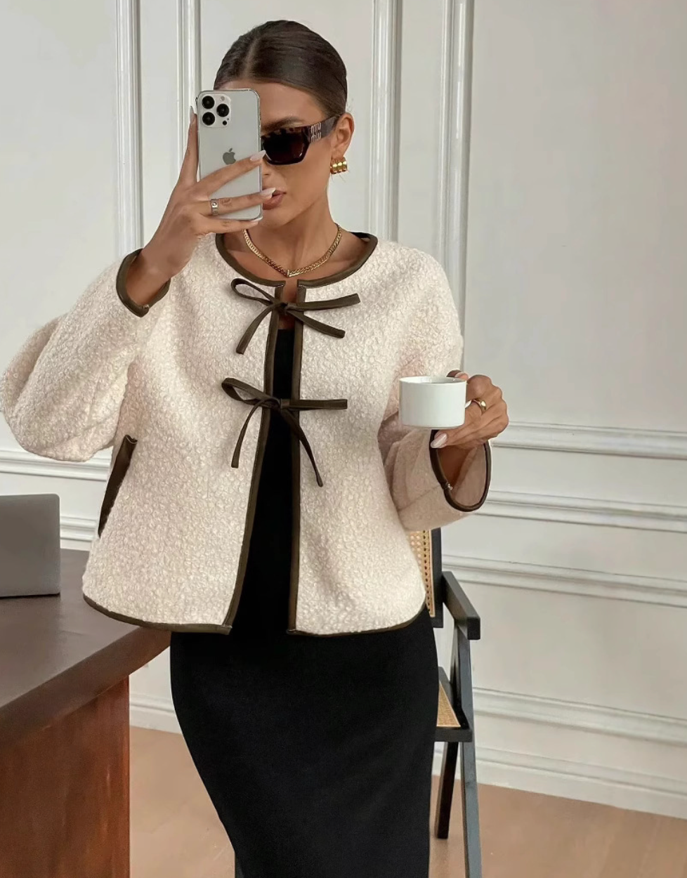 "Belinda" Cardigan mit Schleife